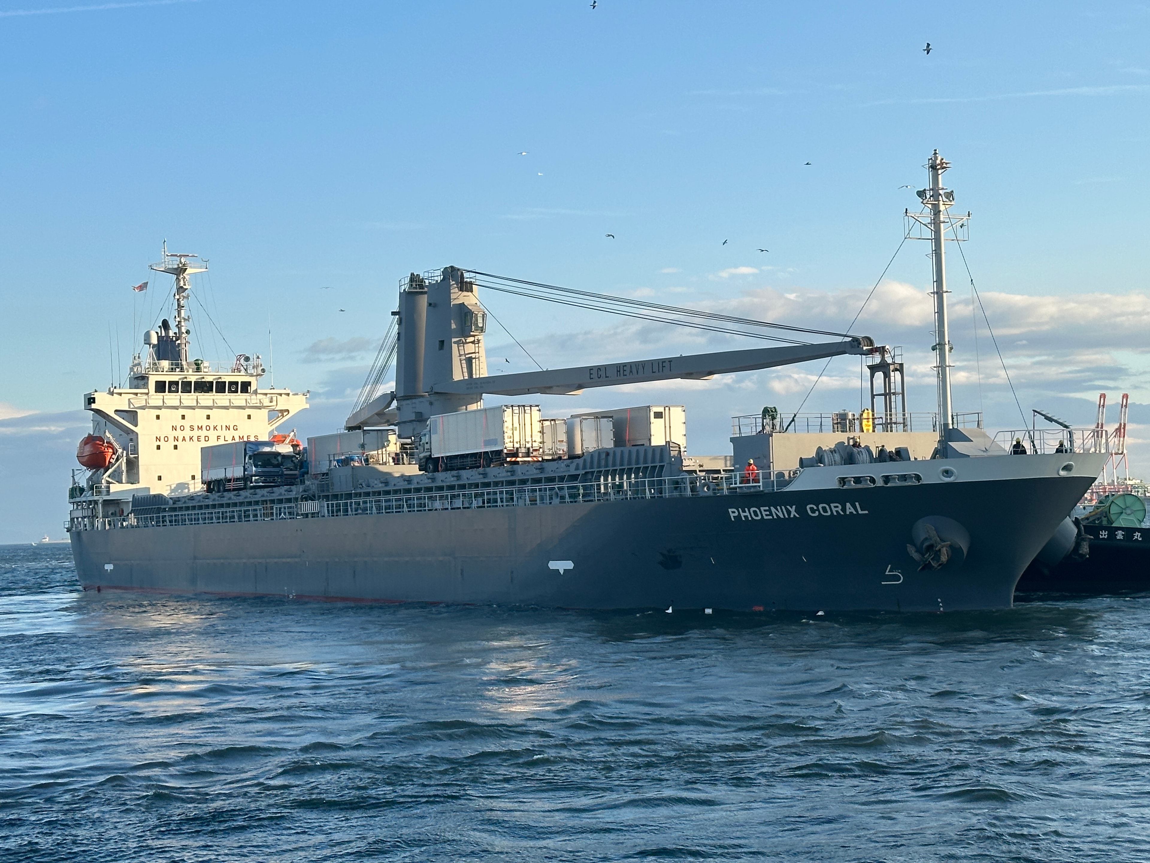 Heavy truck export terminal